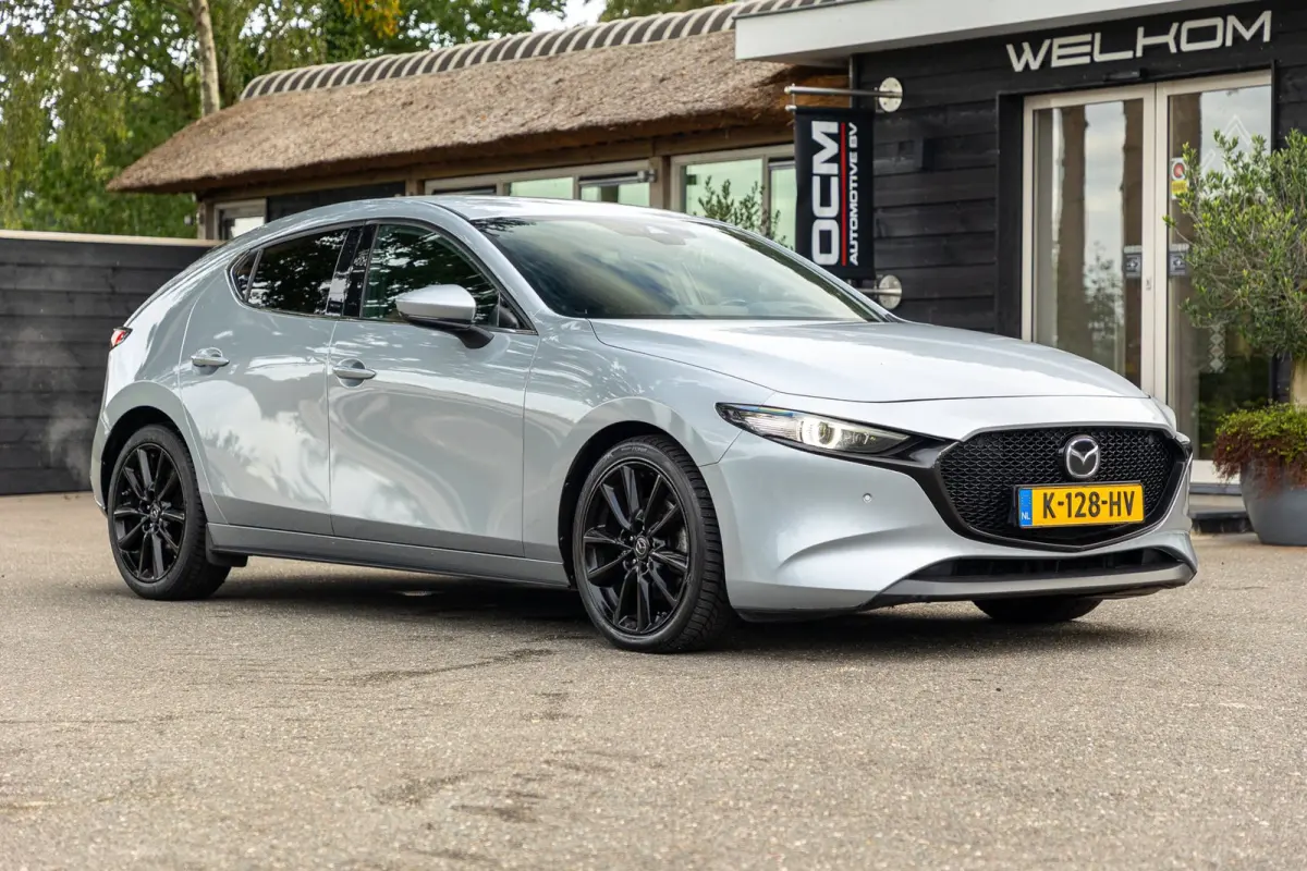 2.0 e-SkyActiv-X M Hybrid 180 Luxury I Leder I adap cruise I Bose I