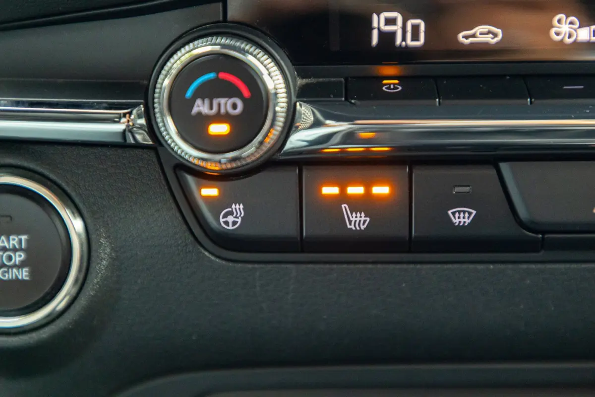 2.0 e-SkyActiv-X M Hybrid 180 Luxury I Leder I adap cruise I Bose I