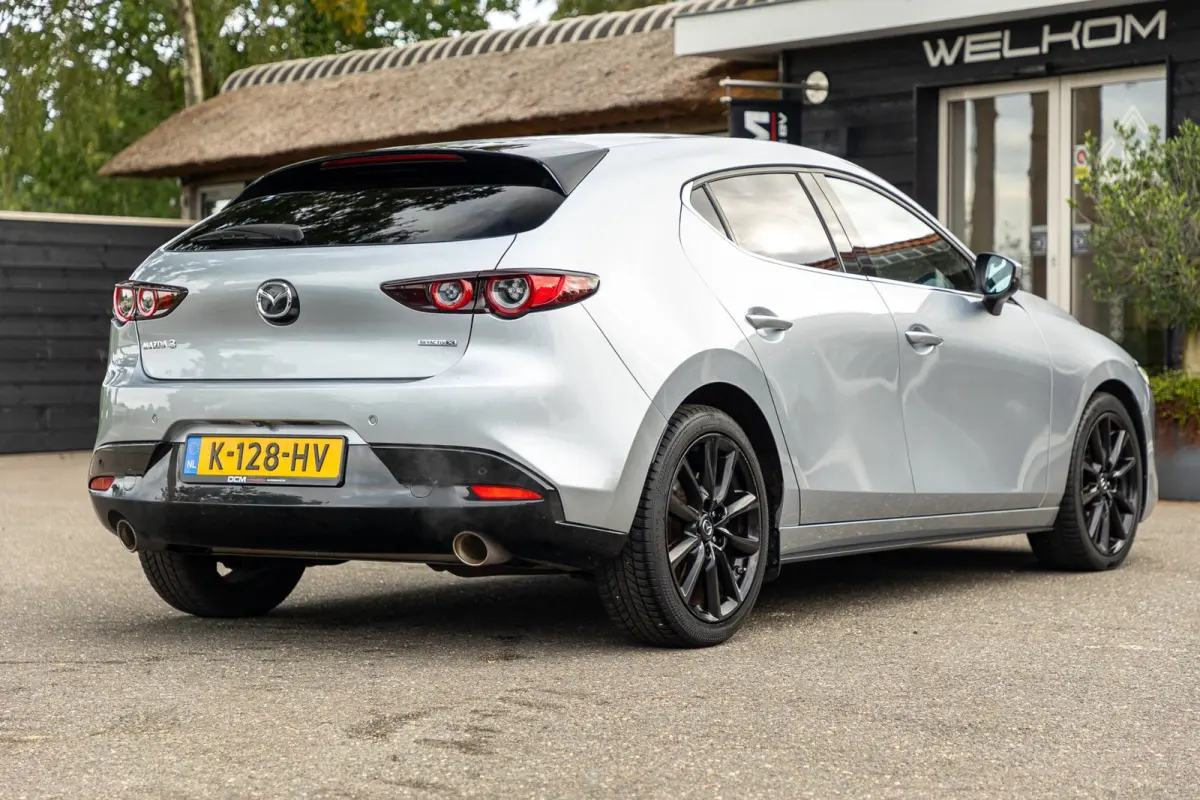 2.0 e-SkyActiv-X M Hybrid 180 Luxury I Leder I adap cruise I Bose I