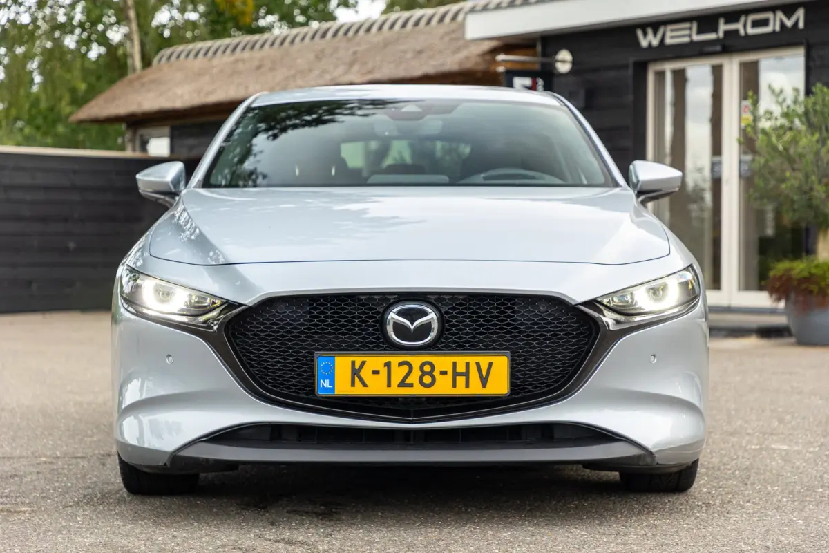 2.0 e-SkyActiv-X M Hybrid 180 Luxury I Leder I adap cruise I Bose I