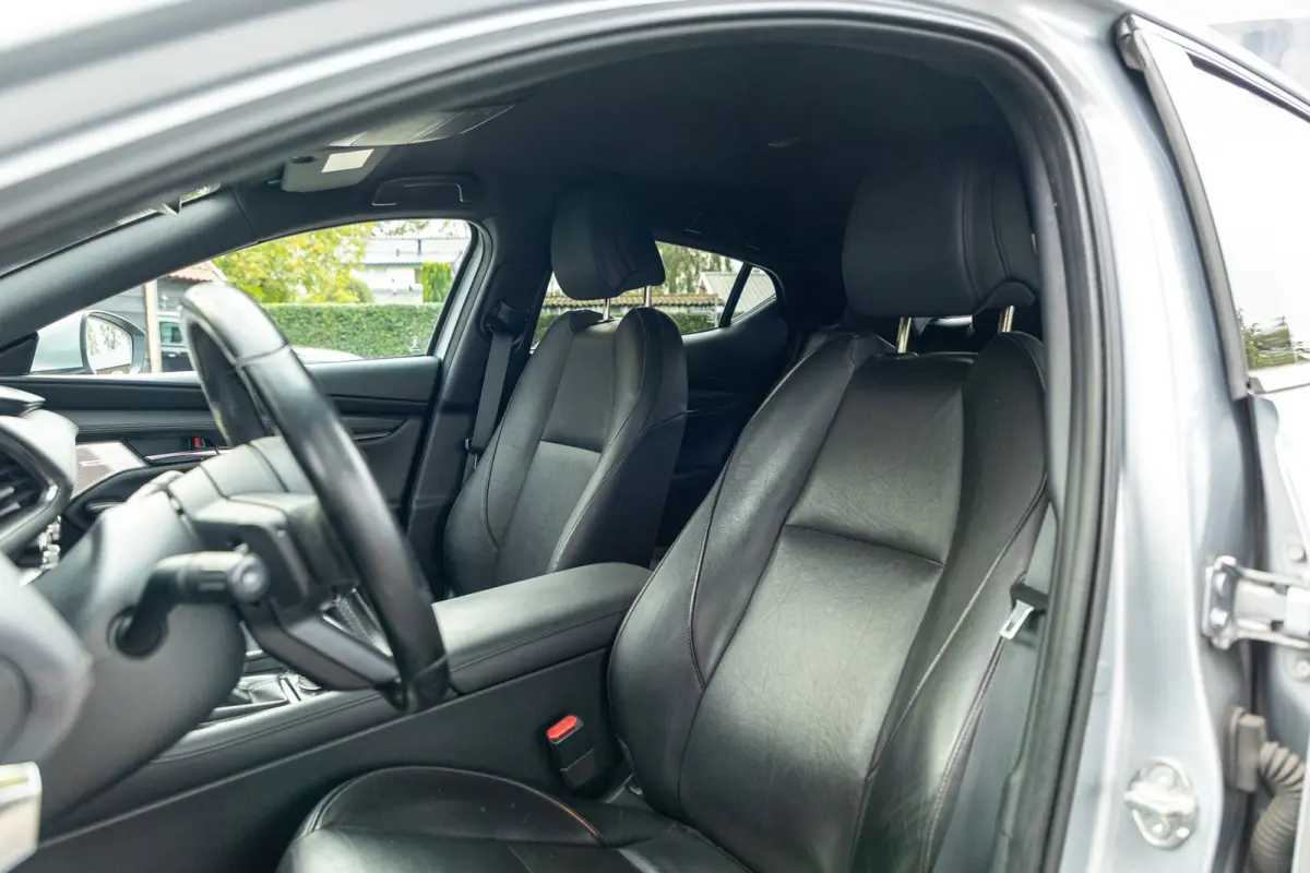 2.0 e-SkyActiv-X M Hybrid 180 Luxury I Leder I adap cruise I Bose I