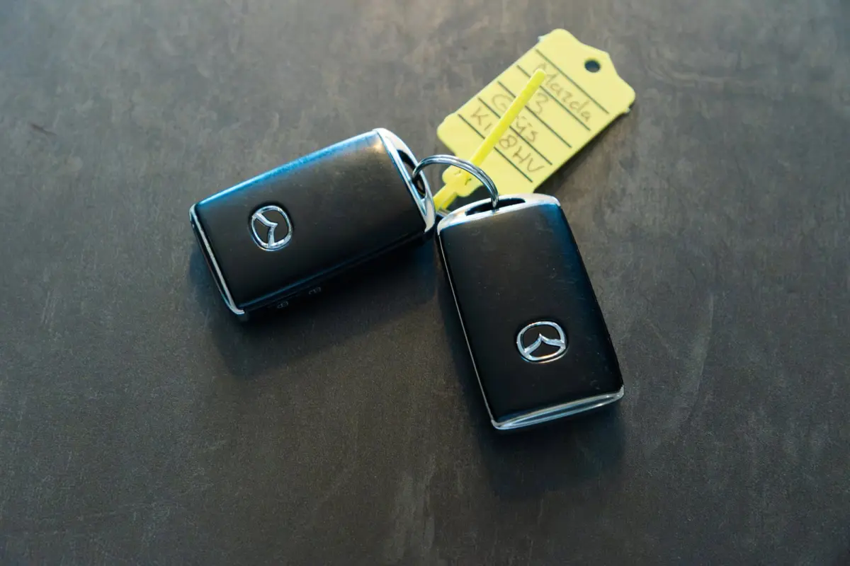 2.0 e-SkyActiv-X M Hybrid 180 Luxury I Leder I adap cruise I Bose I