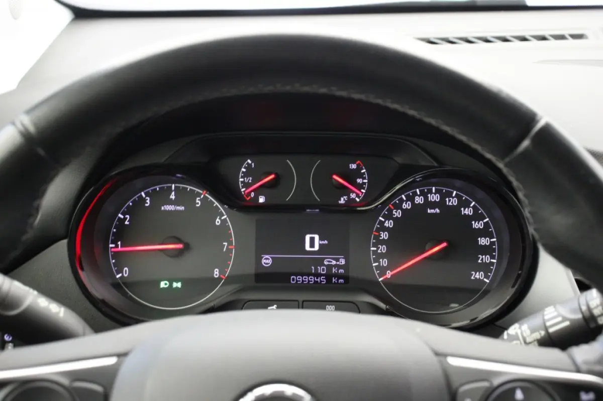1.2 Turbo Edition - Carplay, Cruise