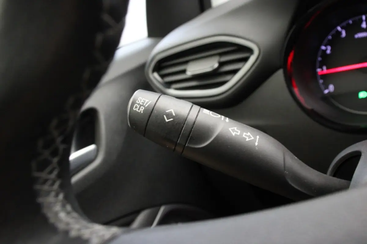 1.2 Turbo Edition - Carplay, Cruise