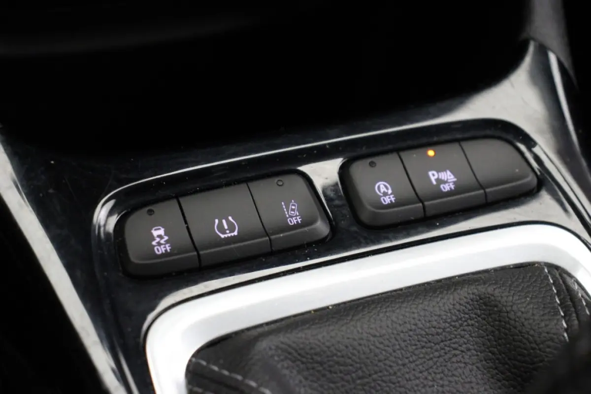 1.2 Turbo GS Line - Carplay, Cruise, Camera, Half Leer