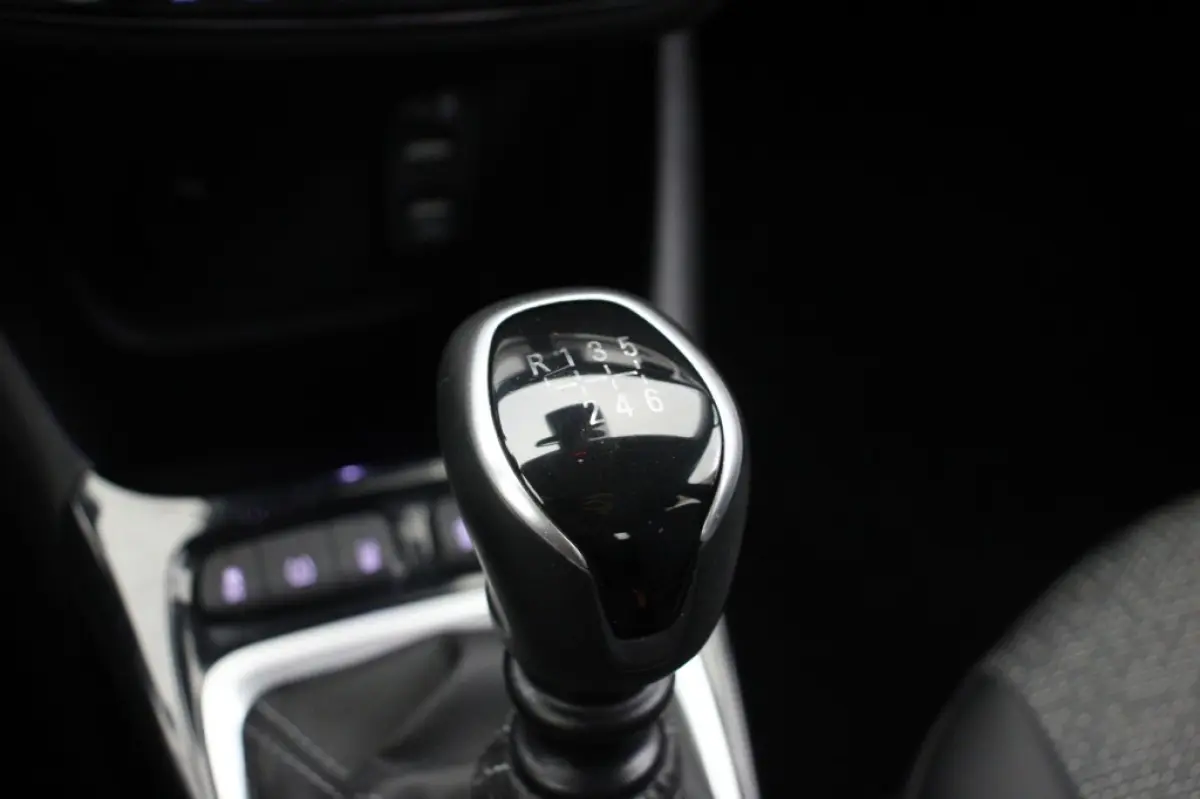 1.2 Turbo Elegance - Carplay, Camera, Cruise, Clima
