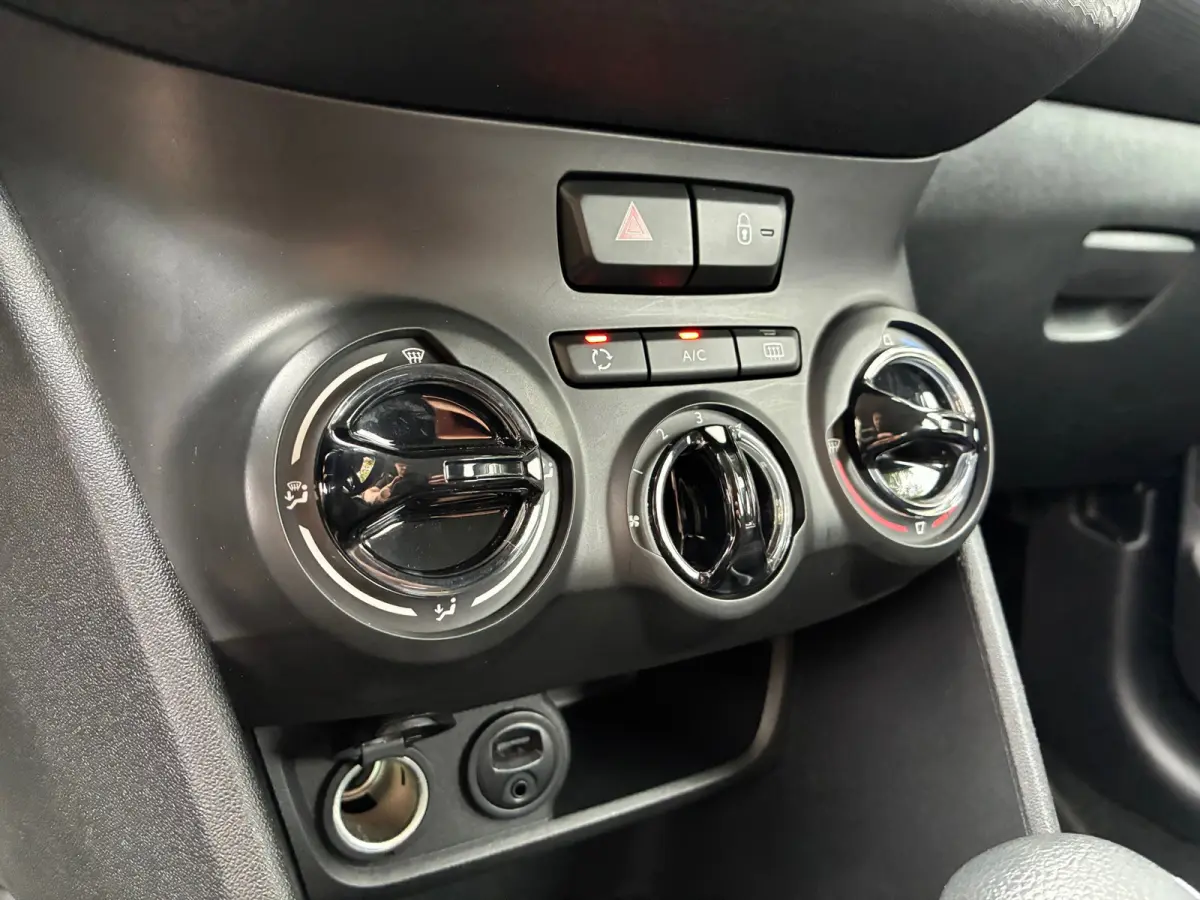 1.2 PureTech Active | Cruise + Clima + Navi nu € 8.450,-!!!