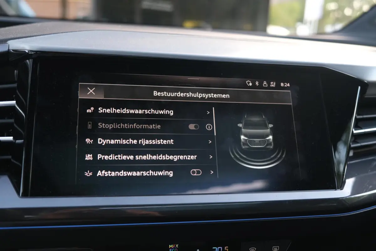 50 quattro Launch edition S Competition 77 kWh|Rijklaar!|SoH91%|ACC|PANO|HUD|SONOS|Trekhaak|Warmtepomp|S-Line|Competitionstoelen|Carplay|