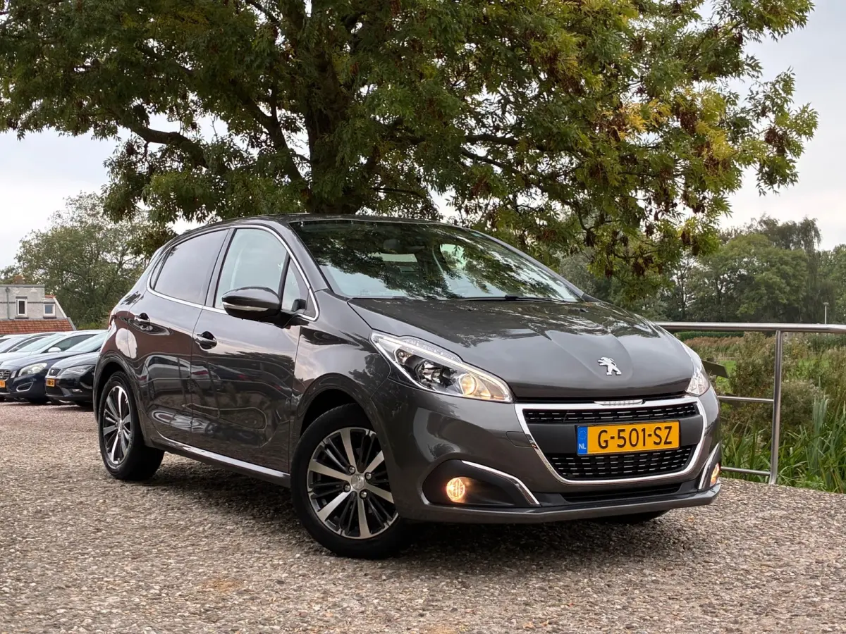 1.2 PureTech Allure | ''41.000 KM '' + Camera + Cruise Nu € 8.975,-!!!