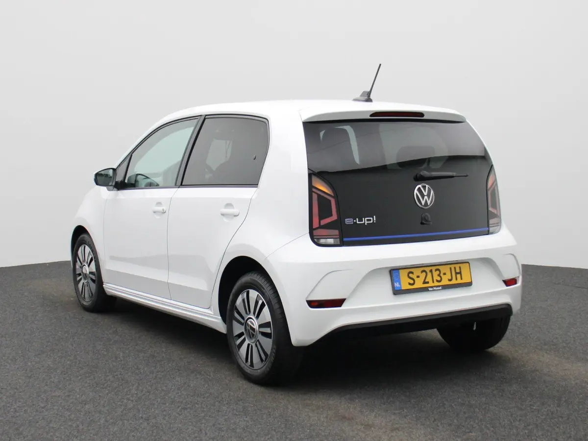 | 82 PK | SoH...% | Automaat | Airco | Parkeercamera |