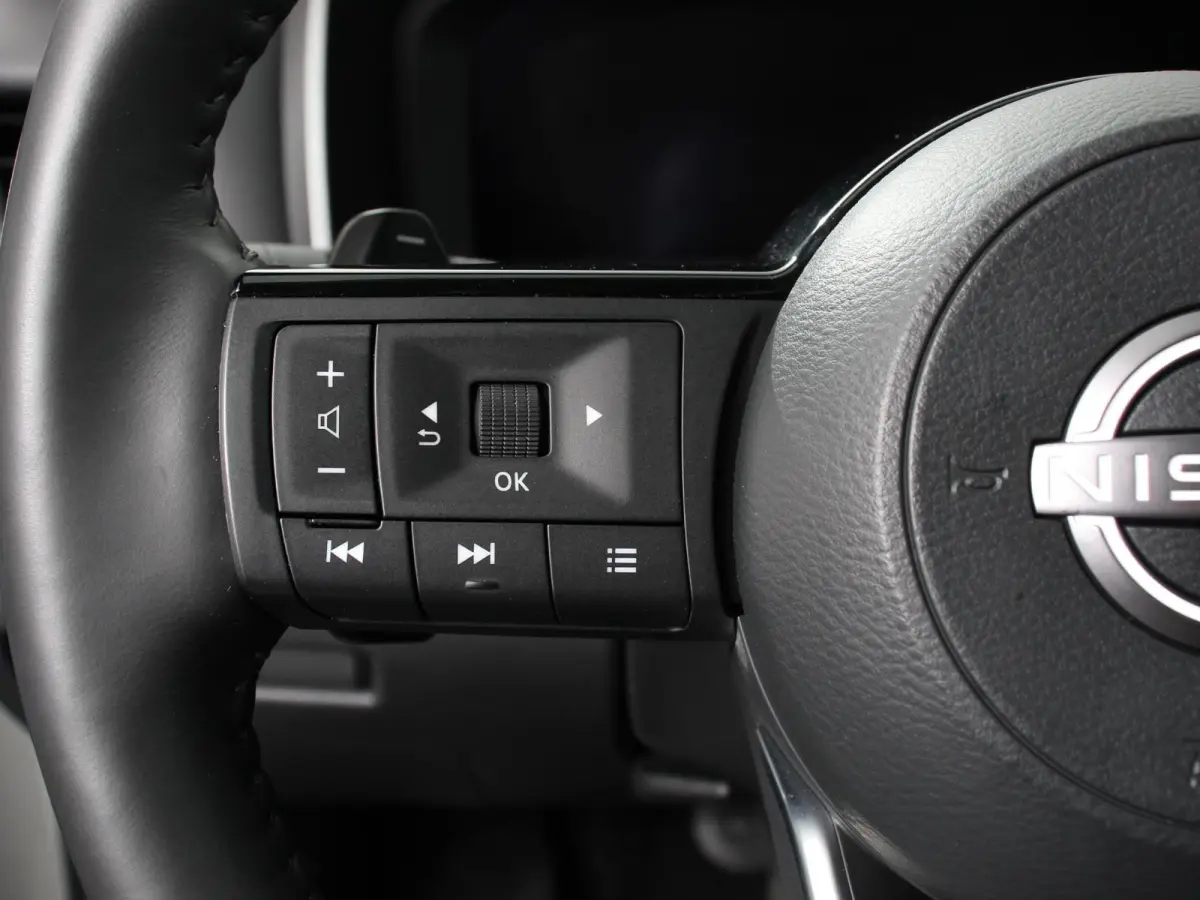1.3 MHEV Automaat N-Connecta Navigatie Apple CarPlay Android Auto 360 Camera Parkeerhulp Adaptive Cruise Control Full Led Stoel- en stuurverwarming Virtual Cockpit Climate Control Lichtmetal