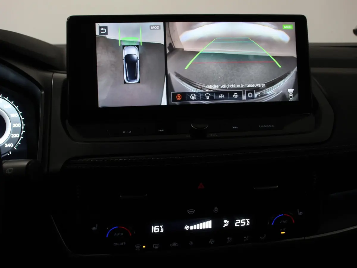1.3 MHEV Automaat N-Connecta Navigatie Apple CarPlay Android Auto 360 Camera Parkeerhulp Adaptive Cruise Control Full Led Stoel- en stuurverwarming Virtual Cockpit Climate Control Lichtmetal