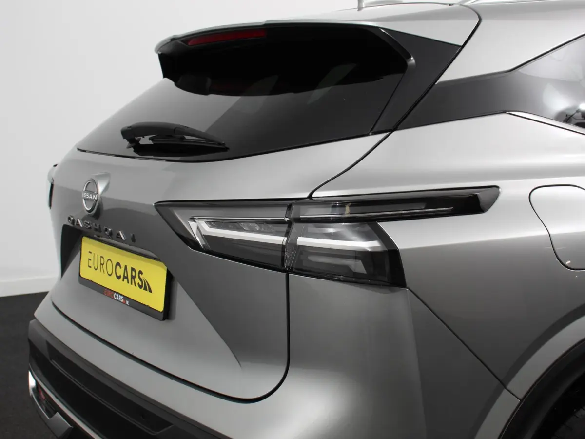 1.3 MHEV Automaat N-Connecta Navigatie Apple CarPlay Android Auto 360 Camera Parkeerhulp Adaptive Cruise Control Full Led Stoel- en stuurverwarming Virtual Cockpit Climate Control Lichtmetal