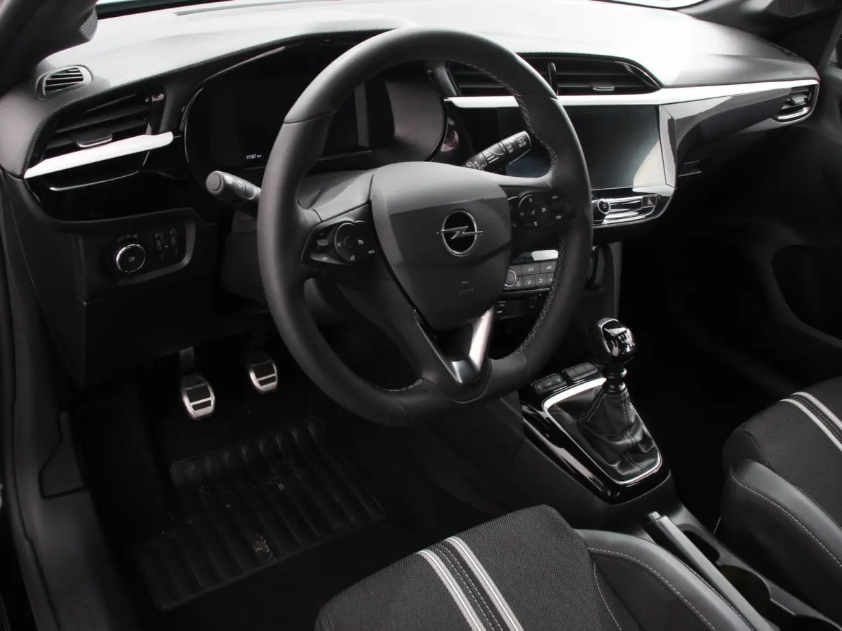1.2 Turbo GS Navigatie Apple Carplay/Android Auto Digitale Cockpit Airco Cruise Control Lichtmetalen Velgen Dab