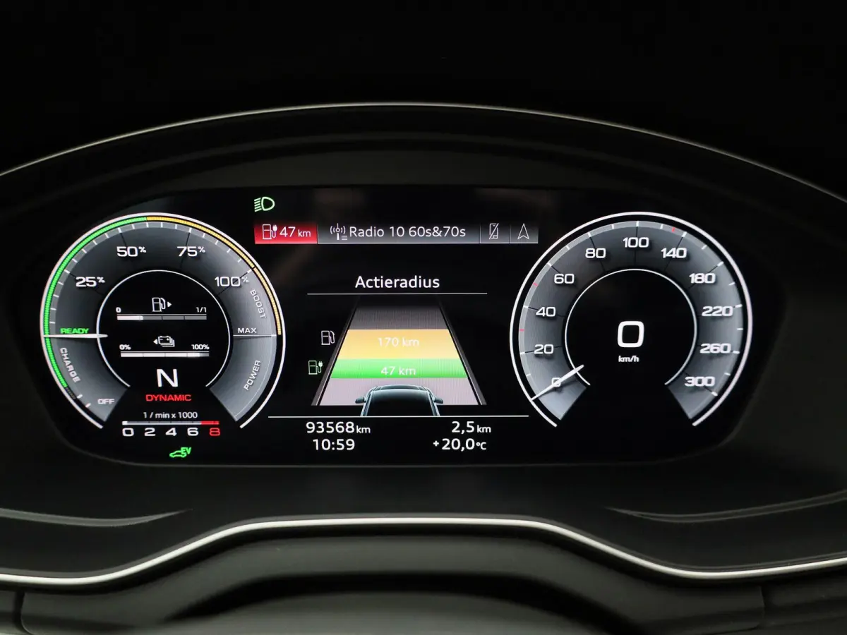 50 TFSI e S edition | S-line | Vlak Stuur | Automaat | LMV | Half Leder | Camera | Trekhaak | Virtual cockpit | Climate control | Stoel verwarming | Navigatie | DAB |