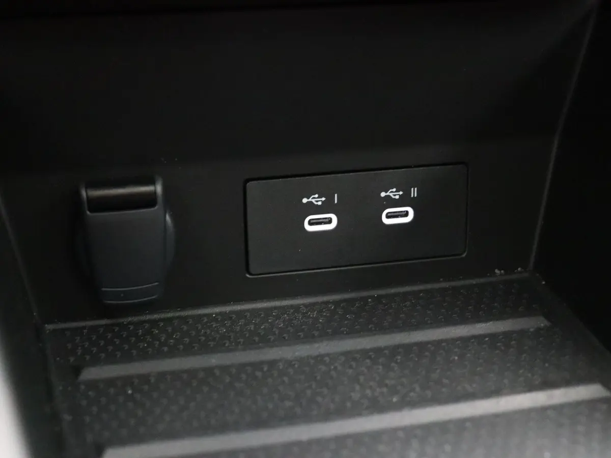 1.6 Full hybrid 145 E-Tech Esprit Alpine | Schuif Kantel Dak | Harman Kardon | Google Maps Navigatie | Dodehoek Detectie |
