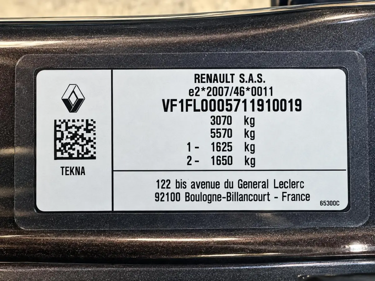 2.0 dCi 130 T30 L2H1 Comfort Dubbele Cabine Keyless Entry Trekhaak Camera LED Koplampen Navigatie Cruise Control Parkeersensoren rondom
