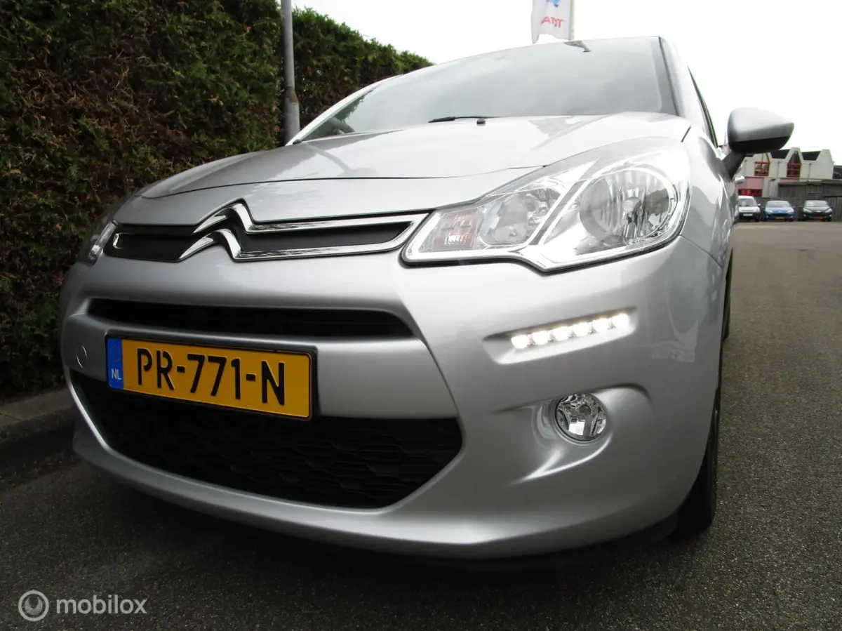 1.2 82 PK - AIRCO - TREKHAAK - 65.000 KM !