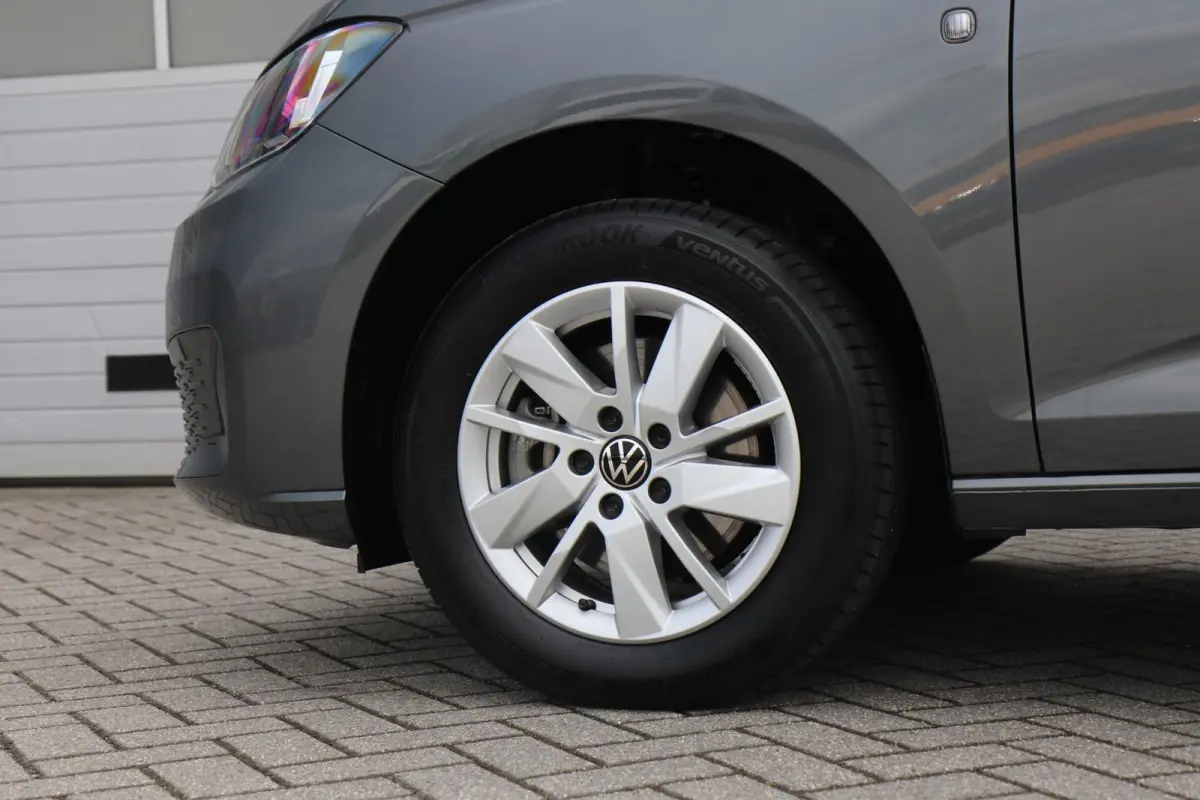 Maxi 2.0 TDI 122pk DSG | App Connect | Cruise Control | Achteruitrijcamera | 16" Lichtmetalen Velgen | Airco
