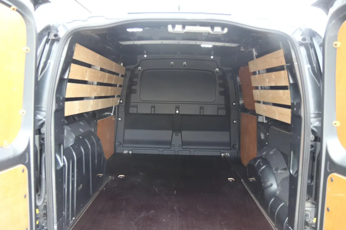 Maxi 2.0 TDI 122pk DSG | App Connect | Cruise Control | Achteruitrijcamera | 16" Lichtmetalen Velgen | Airco
