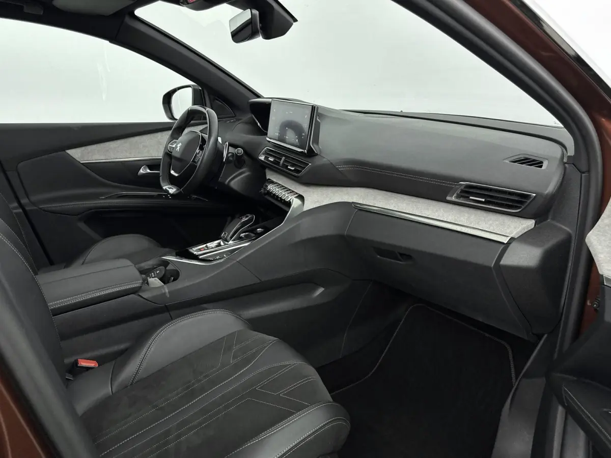 130pk GT | 1ste eigenaar | Glazen dak | LEER/Alcantara | Camera | 7 persoons | AUTOMAAT