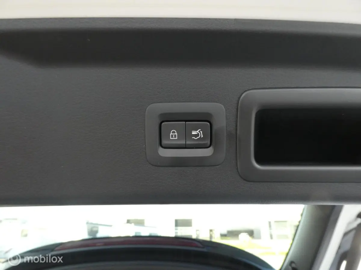 2.0 e-SkyActiv M Hybrid