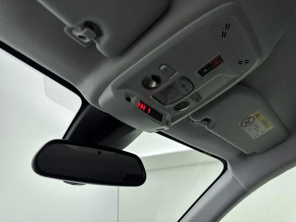 EV Allure Pack 50 kWh | ACCU: 93% | Lichtmetalen velgen | Apple CarPlay/Android Auto |