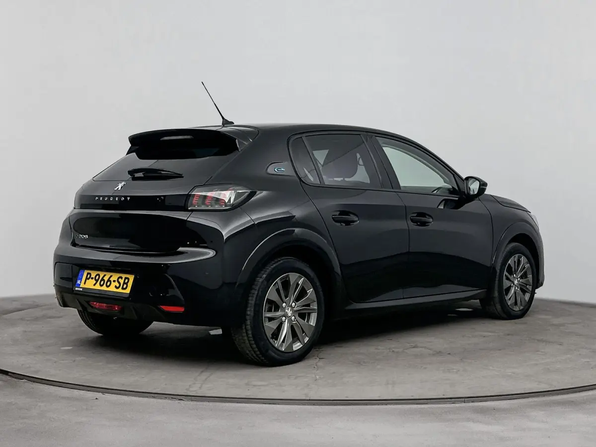 EV Allure Pack 50 kWh | ACCU: 93% | Lichtmetalen velgen | Apple CarPlay/Android Auto |