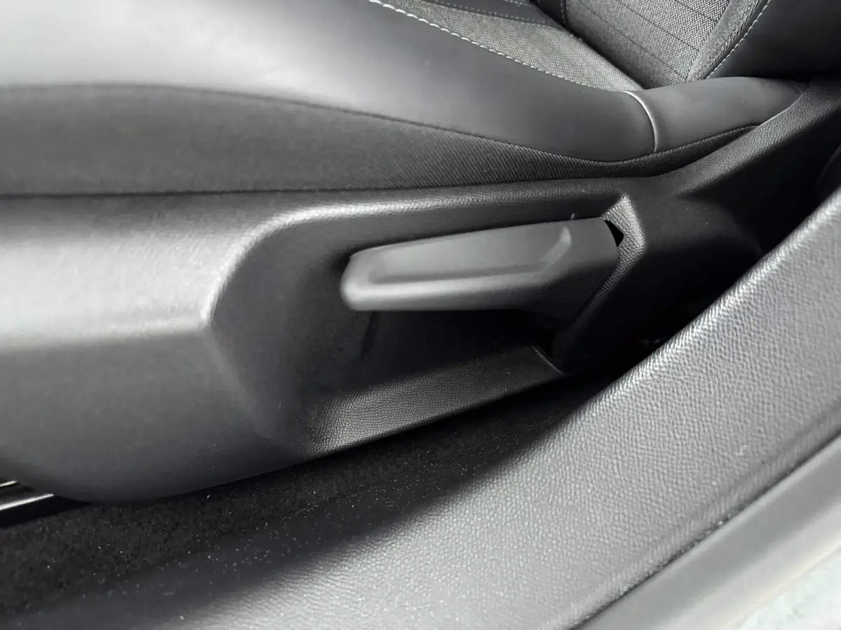 EV Allure Pack 50 kWh | ACCU: 93% | Lichtmetalen velgen | Apple CarPlay/Android Auto |