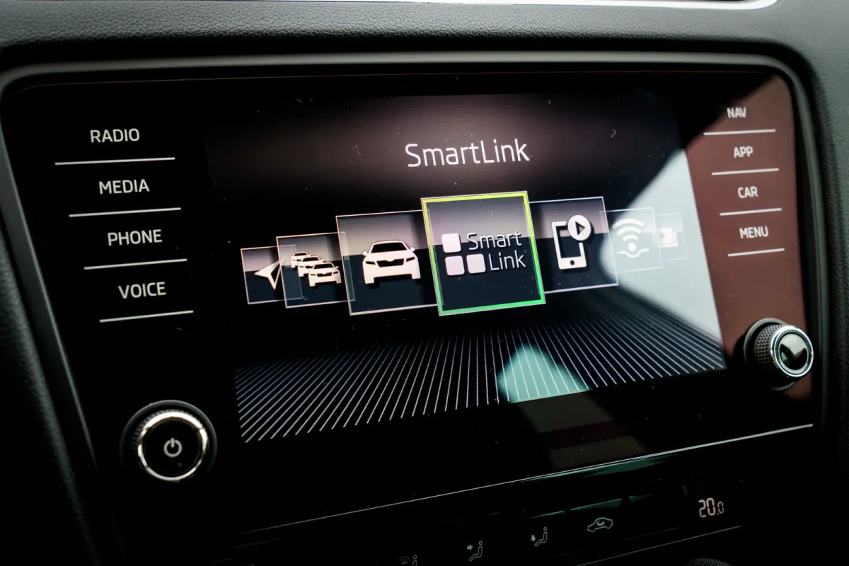 1.0 TSi Ambi. Business | Trekhaak | PDC | Carplay | 18 Inch LMV | Org. NL