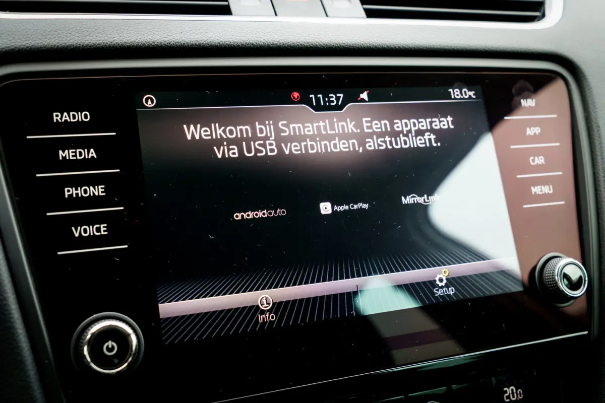 1.0 TSi Ambi. Business | Trekhaak | PDC | Carplay | 18 Inch LMV | Org. NL