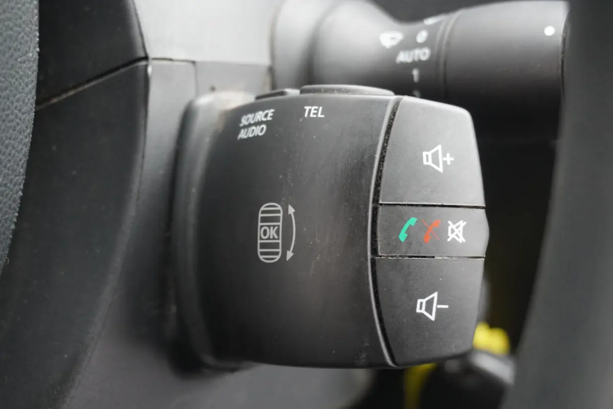2.3 dCi 135PK L2H2 EURO 6 - Airco - Cruise - Imperiaal - €15.950,- Excl.