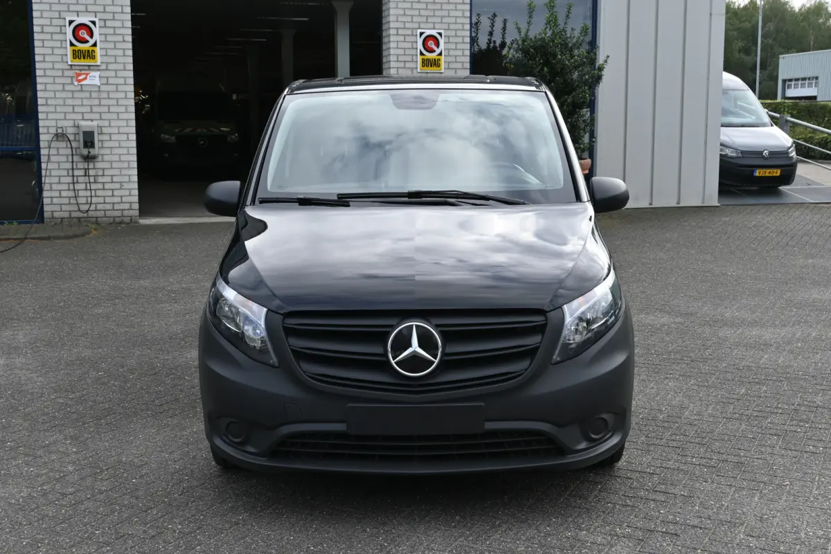 114 CDI L2 Distronic, 2500 KG trekhaak, Navigatie met camera