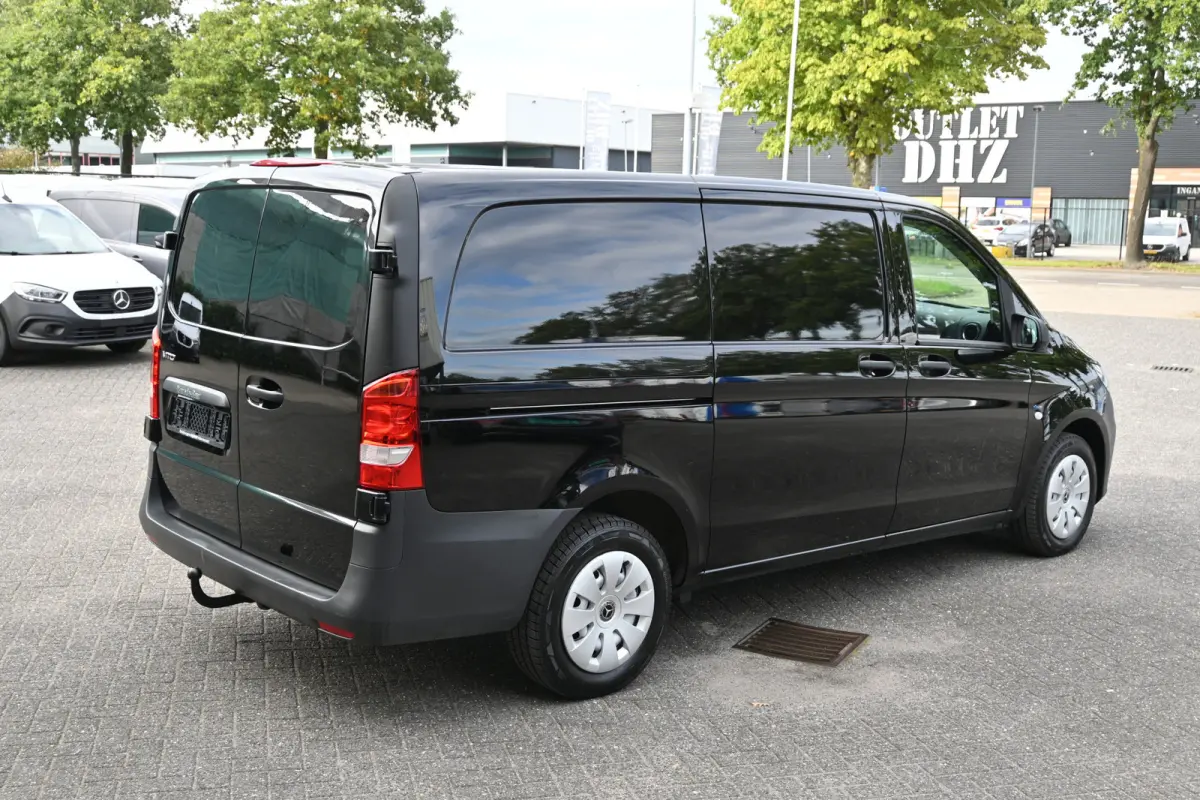 114 CDI L2 Distronic, 2500 KG trekhaak, Navigatie met camera