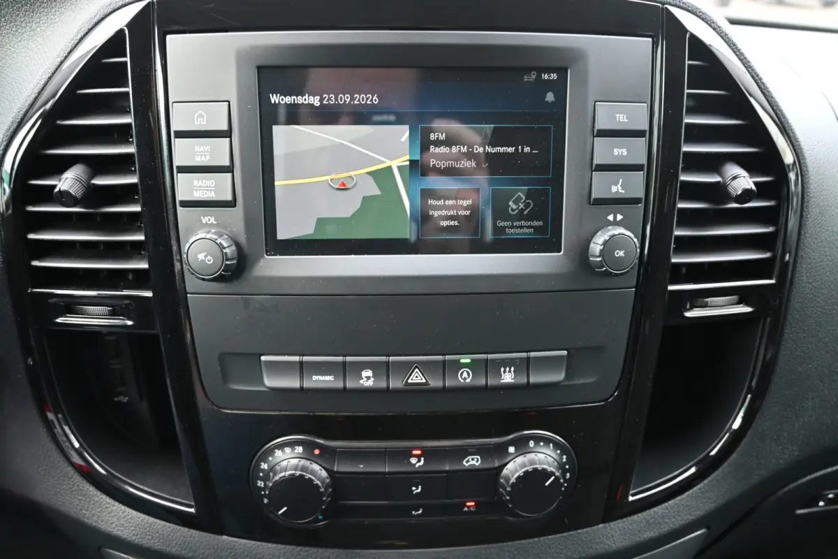 114 CDI L2 Distronic, 2500 KG trekhaak, Navigatie met camera
