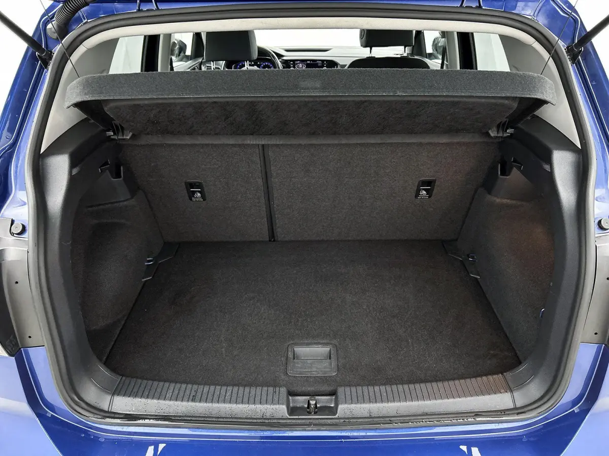 1.0 TSI Style | Automaat  |Navigatie | Camera | Parkeersensoren | All-season banden |