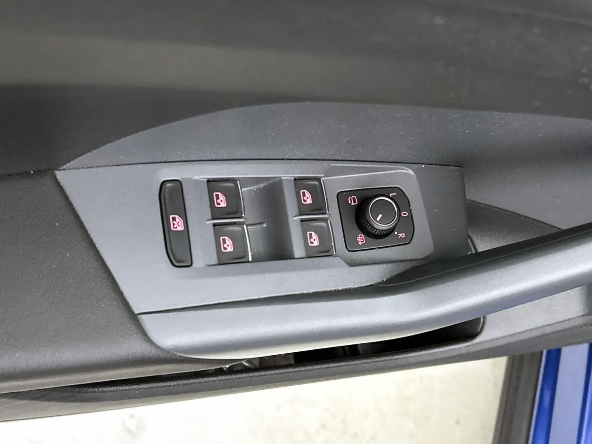 1.0 TSI Style | Automaat  |Navigatie | Camera | Parkeersensoren | All-season banden |