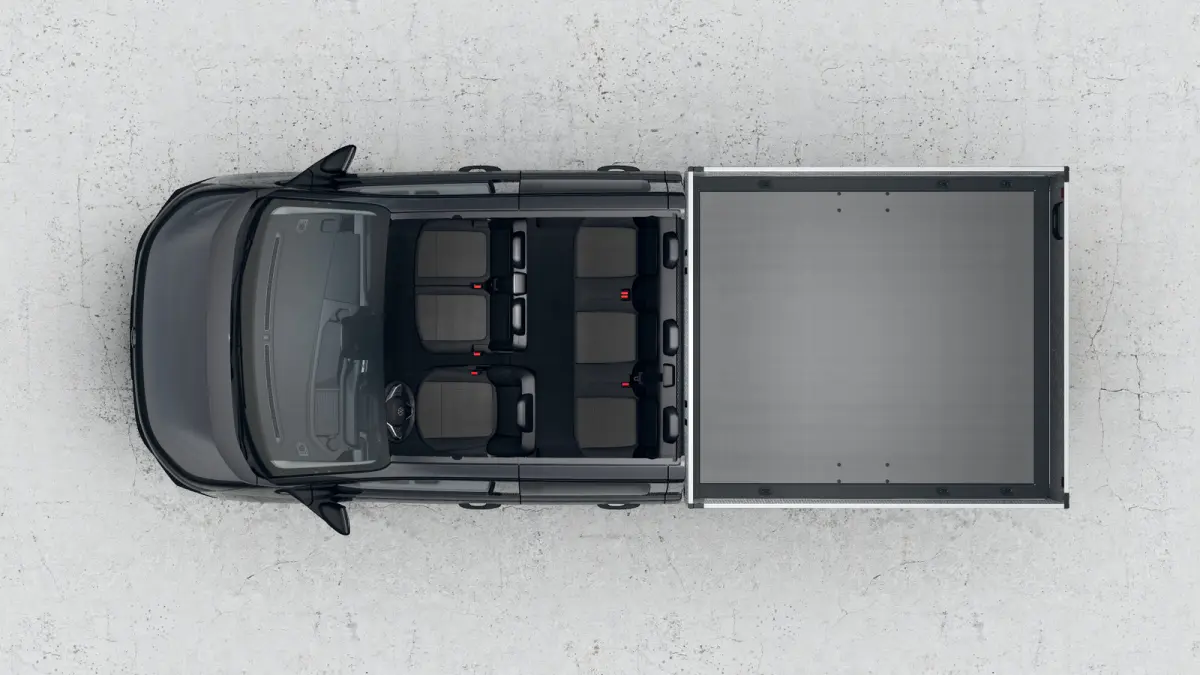 Pick-Up 32 136pk L2H1 100kW 71 kWh | Dubbele Cabine | Trekhaak | Achteruitrijcamera |
