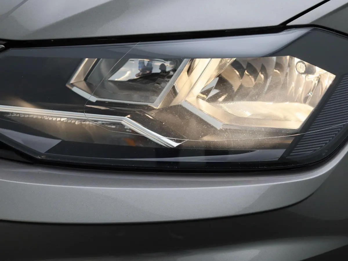 1.0 TSI R-Line Edition | 95 PK | Carplay / Android Auto | Airco | Parkeersensoren | Parkeercamera |