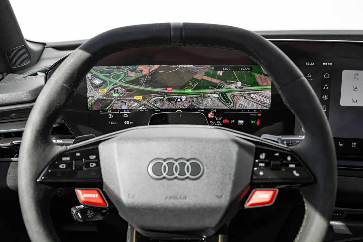 RS 5 Avant 2.9 e-hybrid 639pk quattro | Panoramadak | Audi Sportpakket | HUD | Carbon decorinleg | B&O incl. hoofdsteun