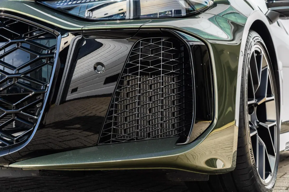 RS 5 Avant 2.9 e-hybrid 639pk quattro | Panoramadak | Audi Sportpakket | HUD | Carbon decorinleg | B&O incl. hoofdsteun