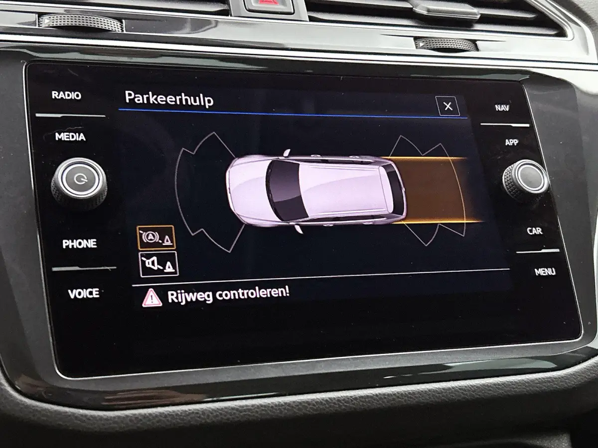 1.5 TSI Life Business 150 PK | Automaat | Navigatie | Trekhaak | Parkeersensoren | Stoelverwarming | Stuurverwarming | Adaptive Cruise Control | Apple Carplay | Android Auto | Climatronic |