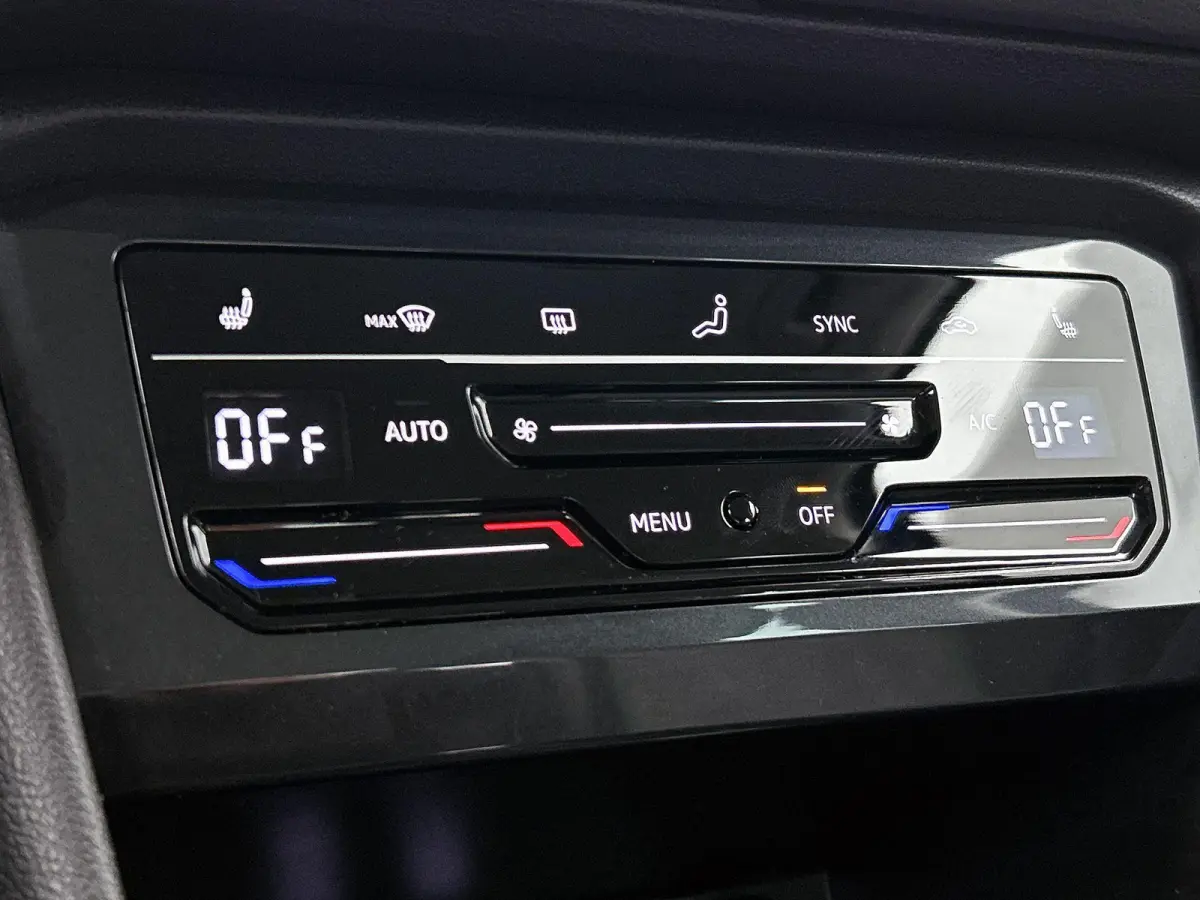 1.5 TSI Life Business 150 PK | Automaat | Navigatie | Trekhaak | Parkeersensoren | Stoelverwarming | Stuurverwarming | Adaptive Cruise Control | Apple Carplay | Android Auto | Climatronic |