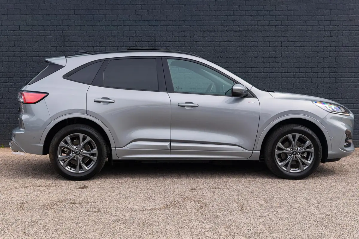 2.5 PHEV ST-Line X PANO TREKHAAK ADAPTIVE CRUISE CAMERA STUURVERWARMING B&O