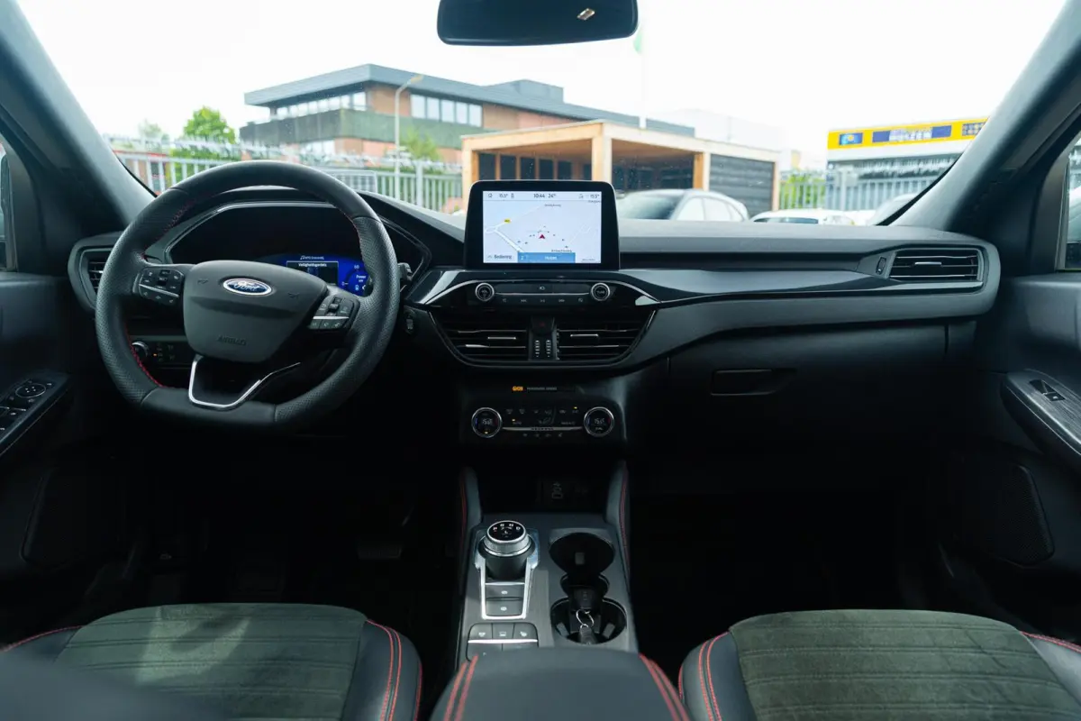 2.5 PHEV ST-Line X PANO TREKHAAK ADAPTIVE CRUISE CAMERA STUURVERWARMING B&O
