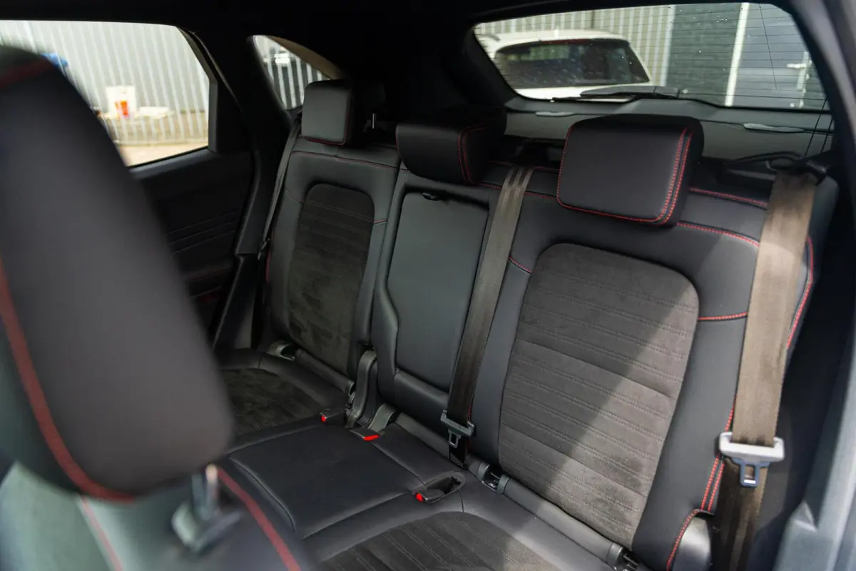 2.5 PHEV ST-Line X PANO TREKHAAK ADAPTIVE CRUISE CAMERA STUURVERWARMING B&O