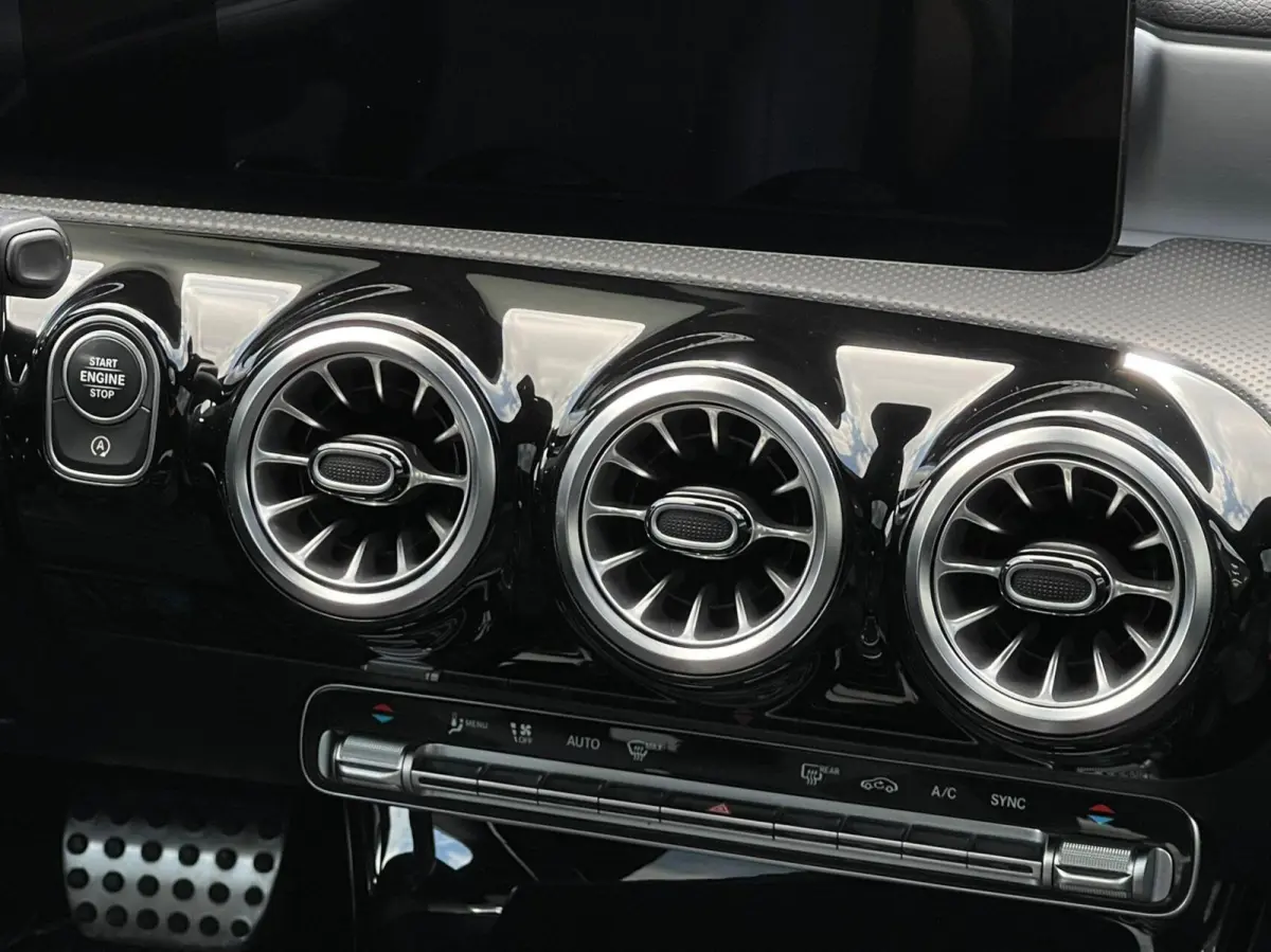 180 AMG Line Automaat | OPEN SCHUIF/KANTEL DAK | LEER/ALCANTARA BEKLEDING