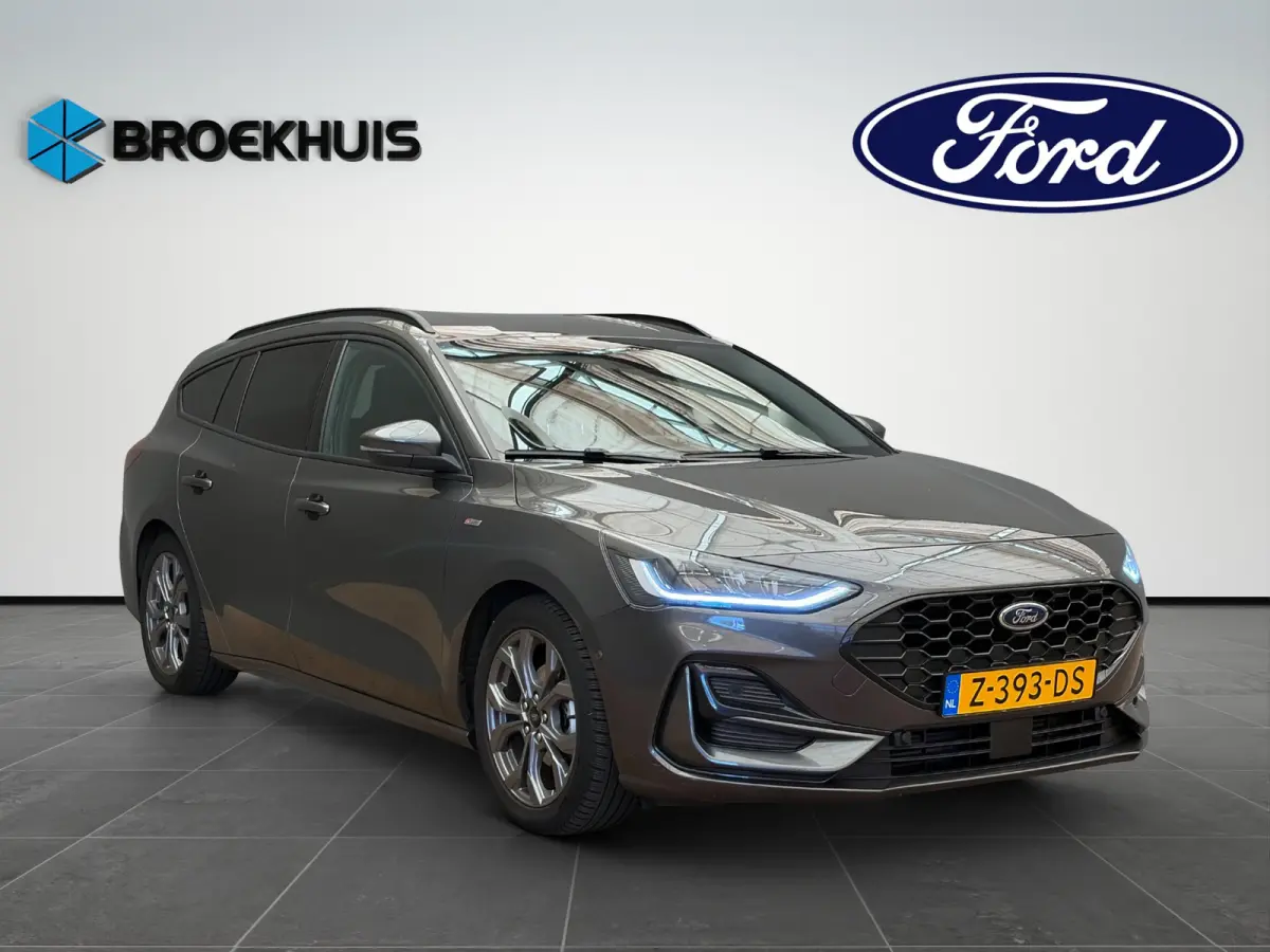 1.0 EcoBoost Hybrid ST Line 155pk | Afn. Trekhaak | Adaptive Cruise | Dodehoek Detectie | Winterpack