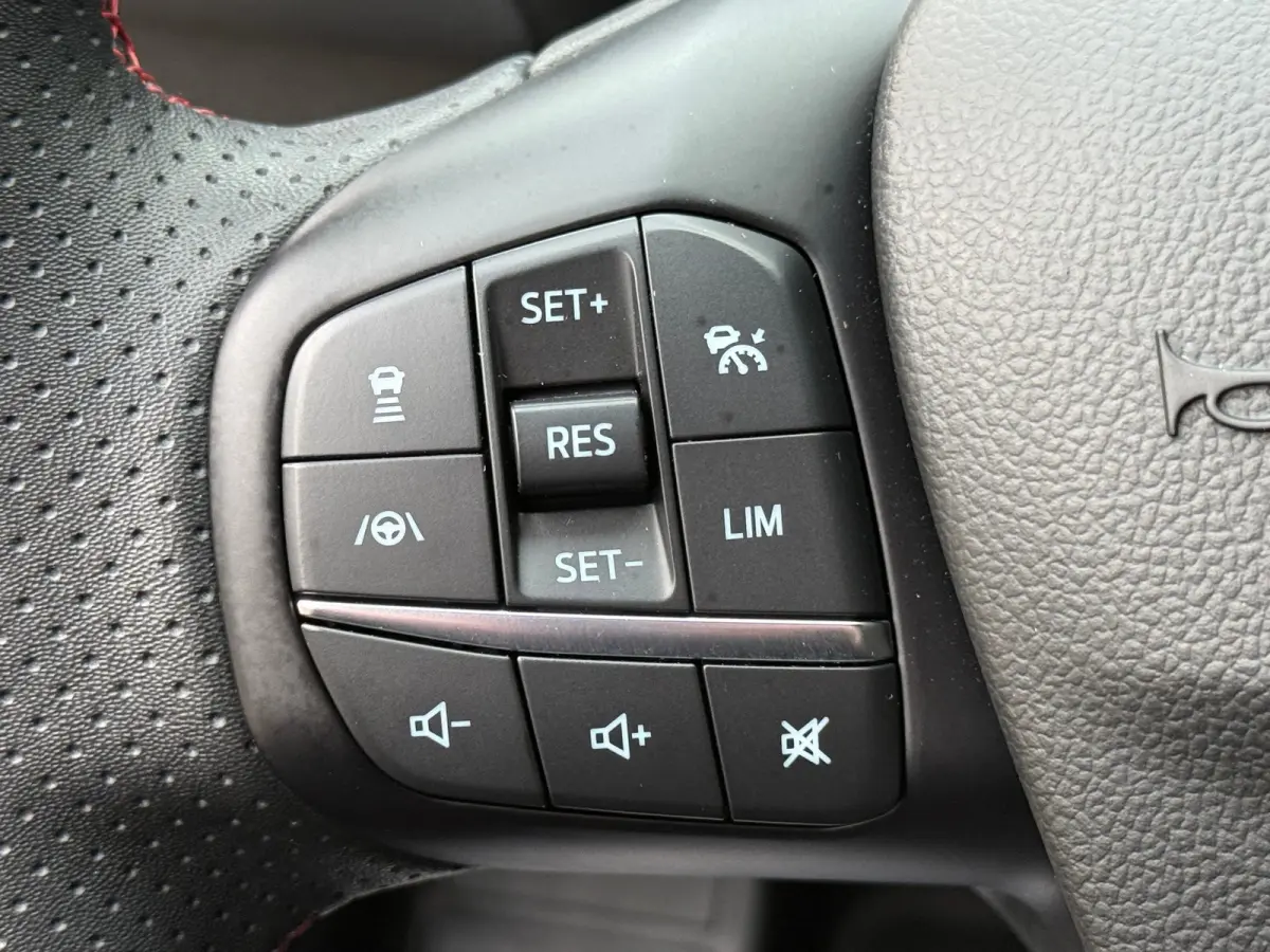 1.0 EcoBoost Hybrid ST Line 155pk | Afn. Trekhaak | Adaptive Cruise | Dodehoek Detectie | Winterpack
