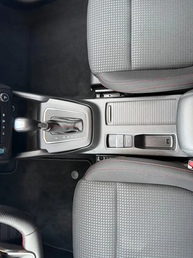 1.0 EcoBoost Hybrid ST Line 155pk | Afn. Trekhaak | Adaptive Cruise | Dodehoek Detectie | Winterpack